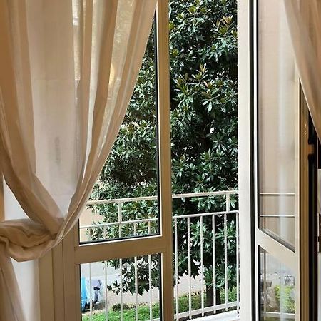 Modern Pretty Apartment Near Isola Zone Milano Exterior foto